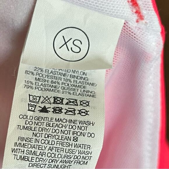 Sweaty Betty Lipstick Medley Pink One Piece Swimsuit Size XS - Picture 5 of 6